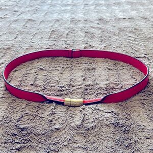 The Limited - Magnetic red belt